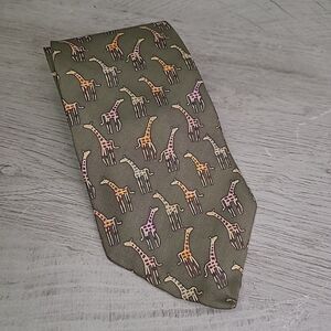 Save The Children Mens Necktie Tie 100% Silk Elizabeth Giraffes Olive VGC